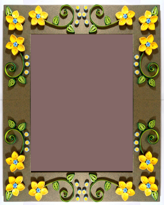 Buy Handmade Paper Quilling photo frame at Lowest Price